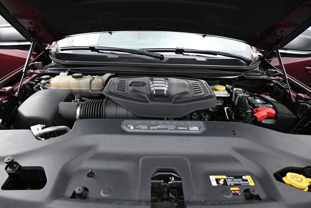Used 2023 Jeep Wagoneer Series II w/ Premium Group I AWD/4WD image 29