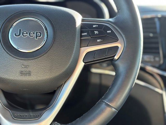 Certified 2019 Jeep Grand Cherokee Limited w/ Luxury Group II image 36