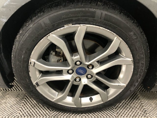 Used 2019 Ford Fusion Titanium FWD image 29