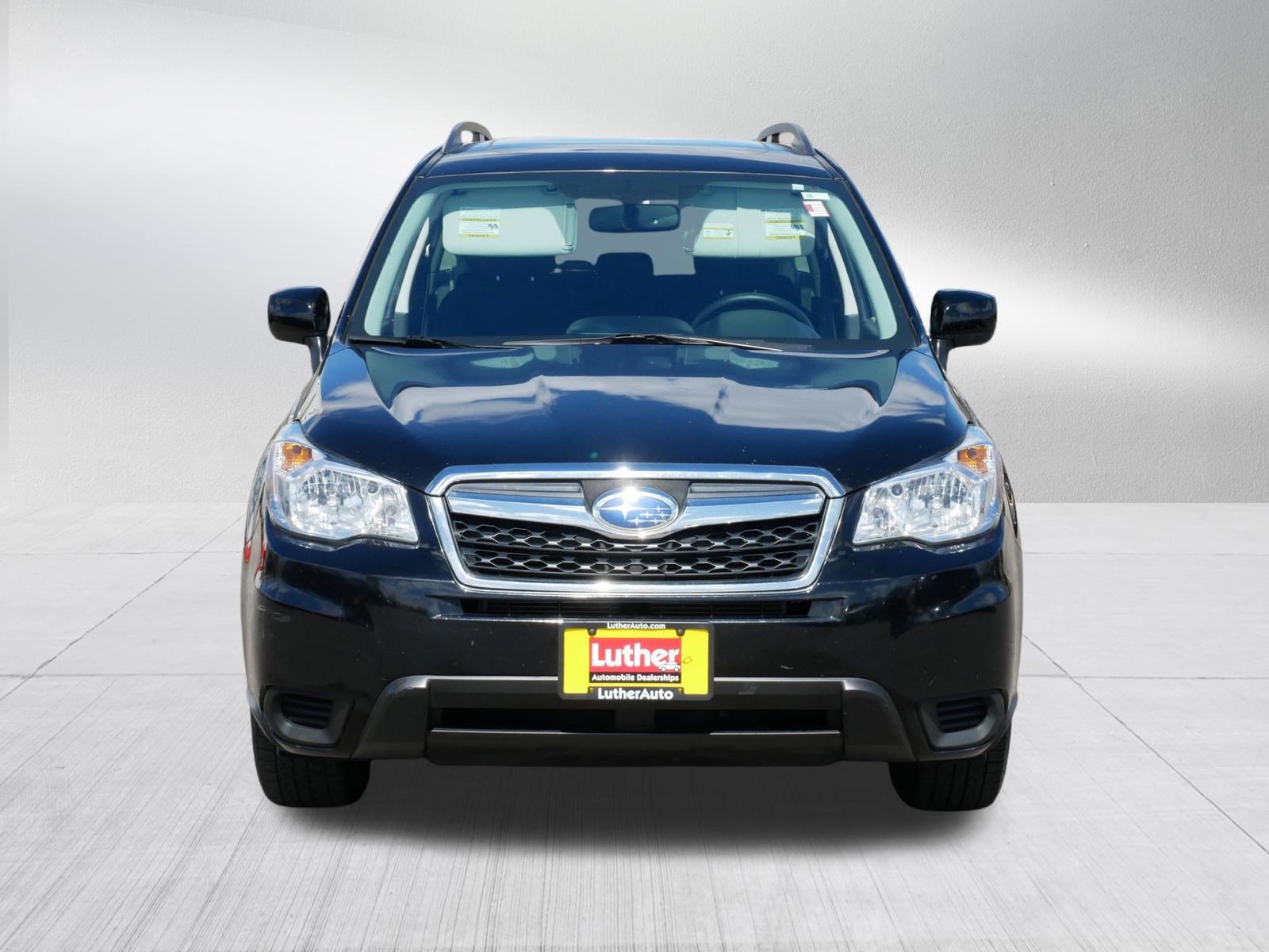 Used 2016 Subaru Forester 2.5i Premium w/ Popular Package #2 AWD/4WD image 2
