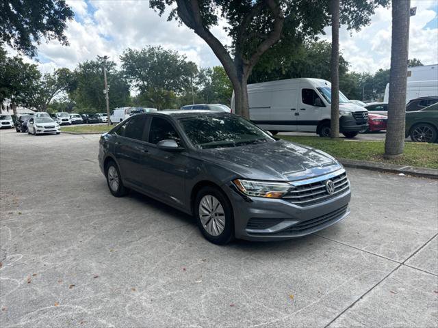 Used 2019 Volkswagen Jetta S w/ Driver Assistance Package FWD image 4