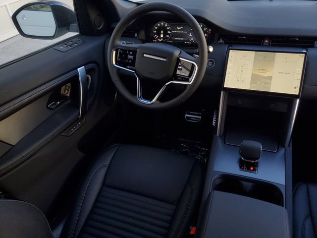 New 2026 Land Rover Discovery Sport Landmark AWD/4WD image 18