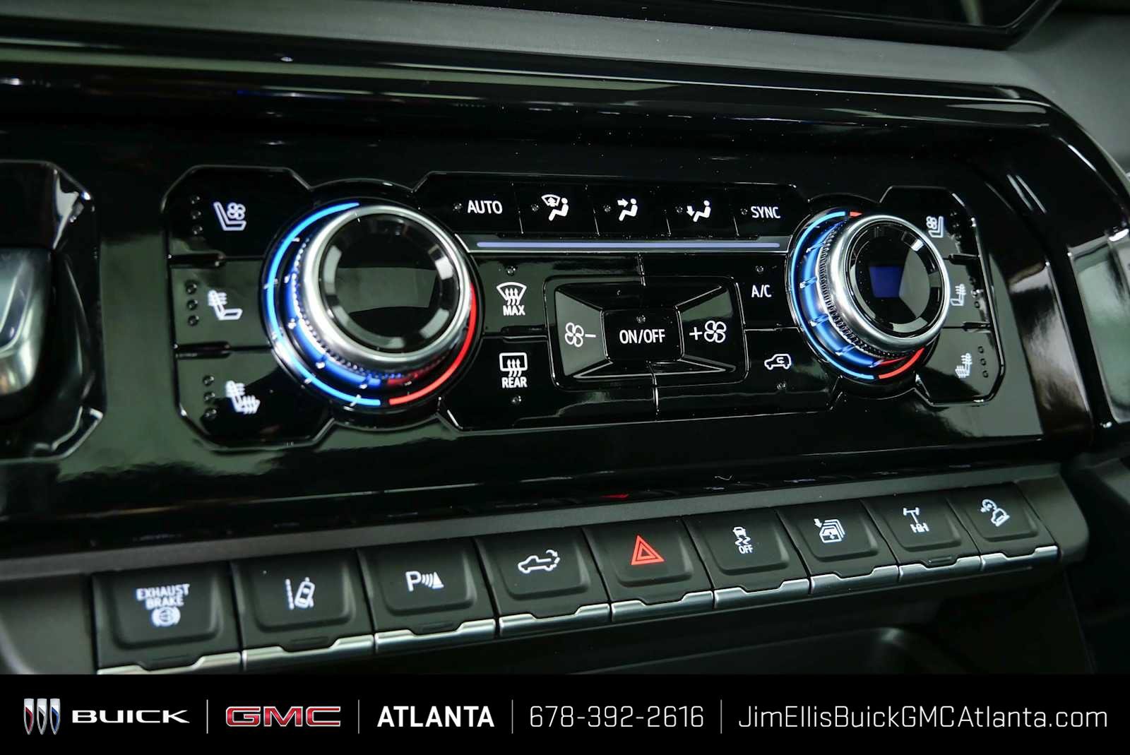New 2026 GMC Sierra 2500 AT4X AWD/4WD image 17