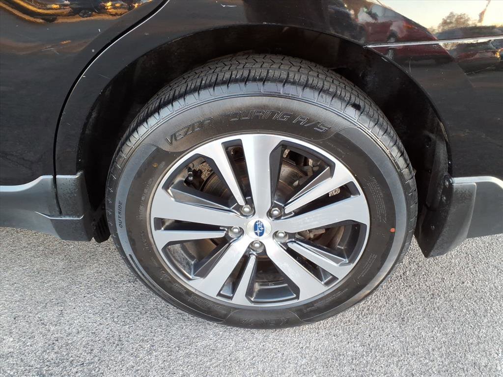 Used 2019 Subaru Outback 2.5i Limited image 4