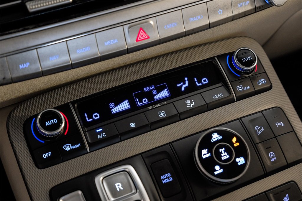 Used 2021 Hyundai Palisade SEL w/ Premium Package image 24