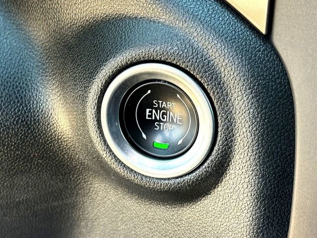 Used 2023 Chevrolet Silverado 2500 High Country w/ Z71 Off-Road Package image 17