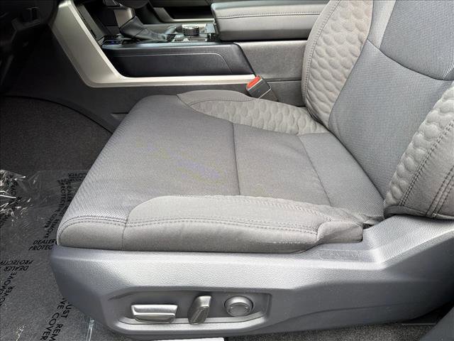 New 2026 Toyota Tundra SR5 image 12