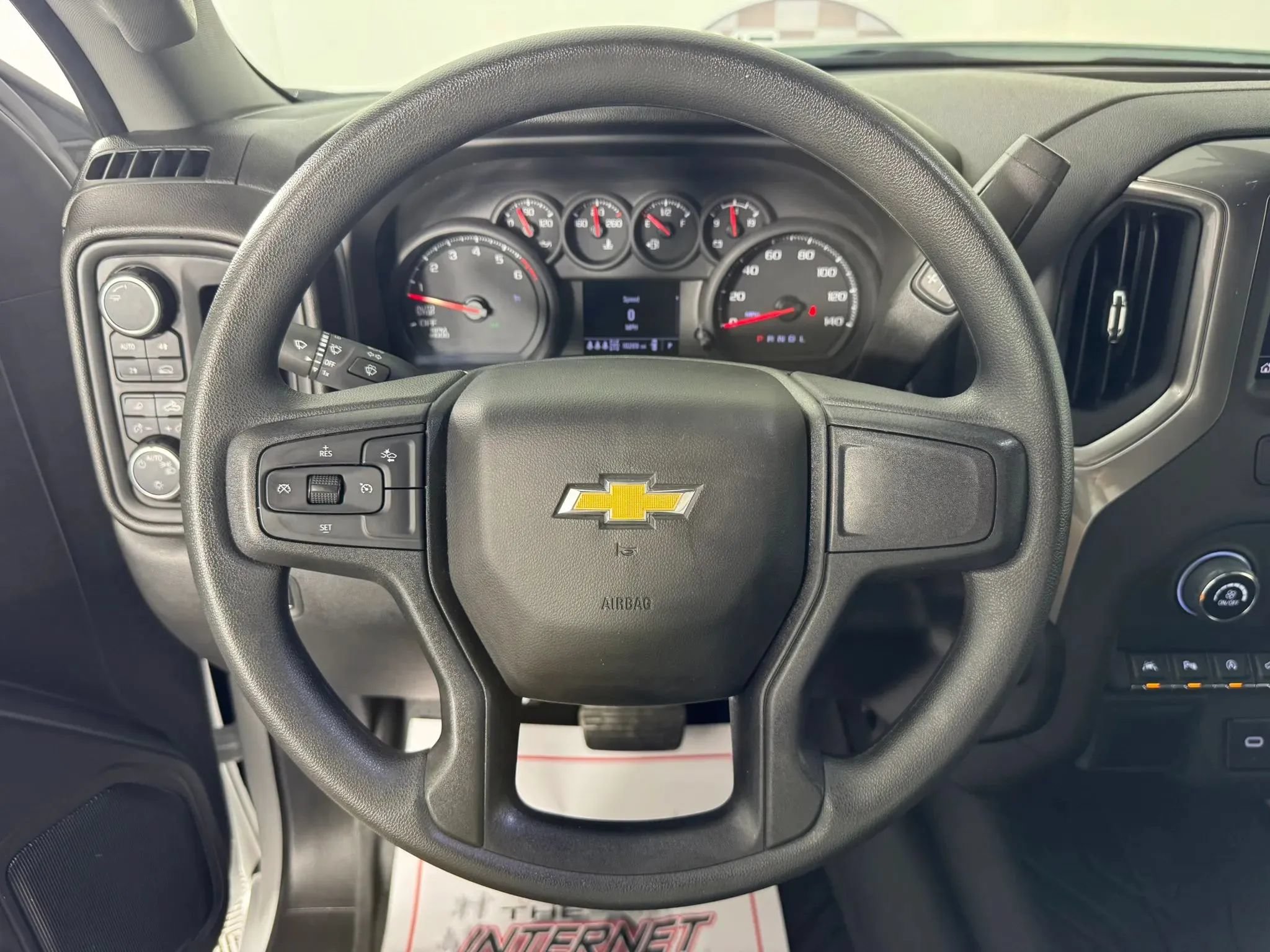 Used 2025 Chevrolet Silverado 1500 W/T w/ WT Safety Package AWD/4WD image 13