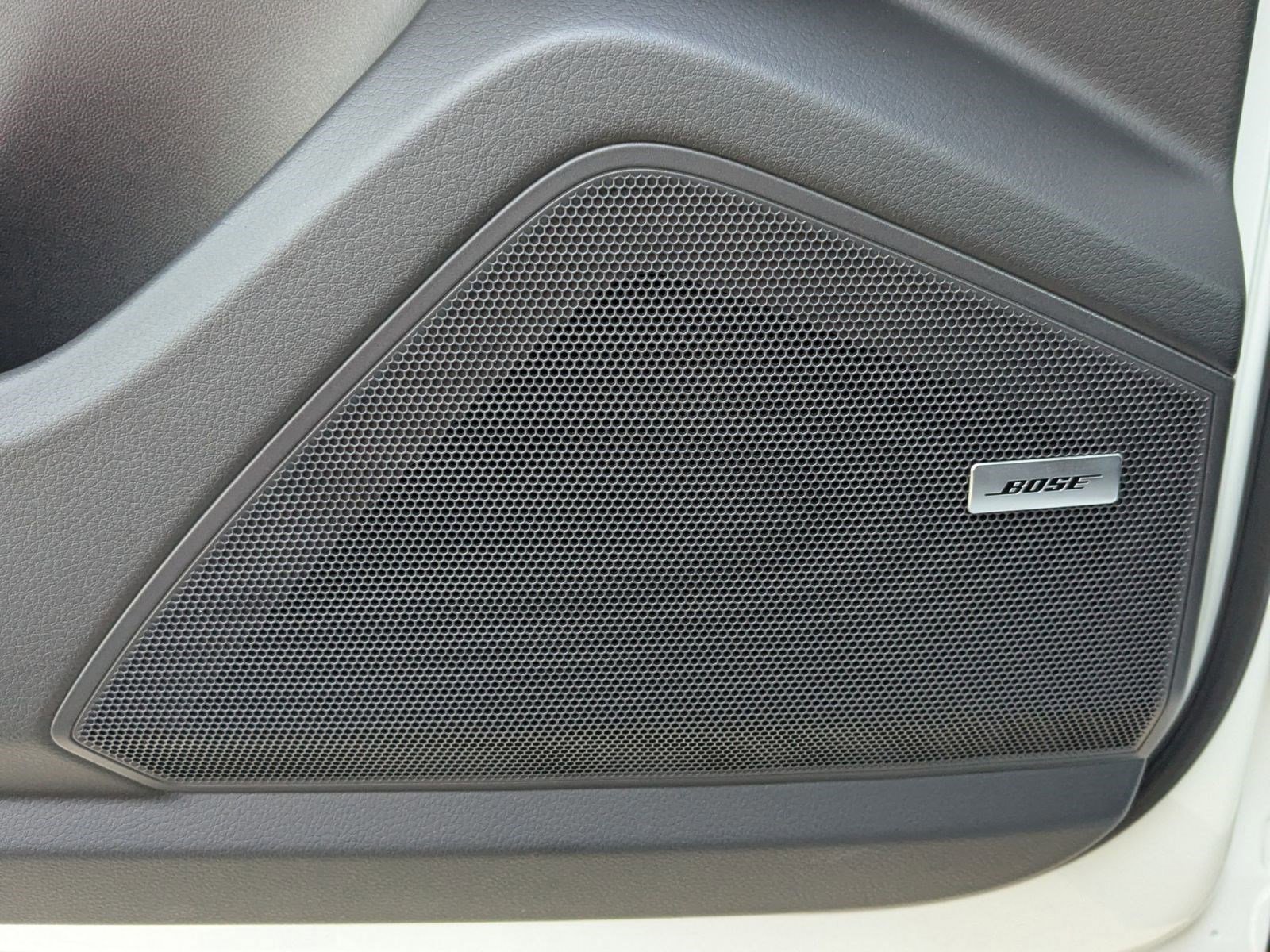 New 2026 Porsche Cayenne Coupe image 14