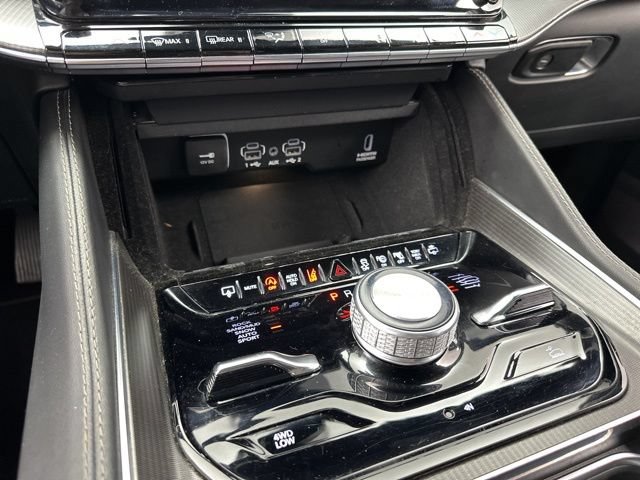 Certified 2024 Jeep Grand Wagoneer L Series II w/ Quick Order Packagew 28T AWD/4WD image 71