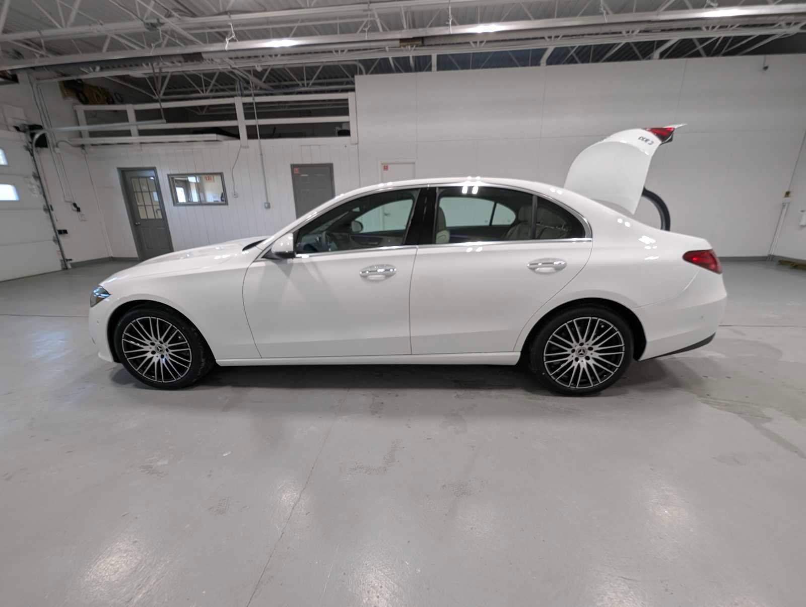 New 2026 Mercedes-Benz C 300 4MATIC Sedan image 10