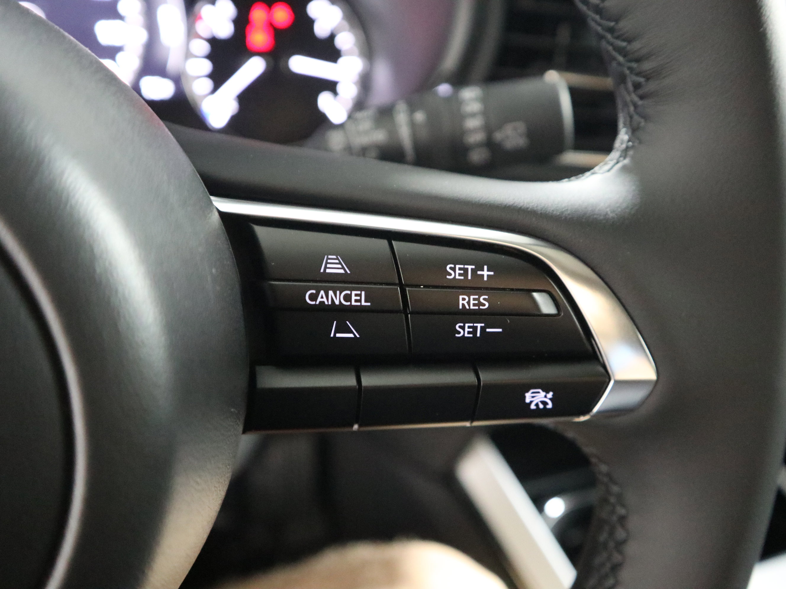 New 2025 MAZDA CX-30 AWD 2.5 S w/ Preferred Package image 26