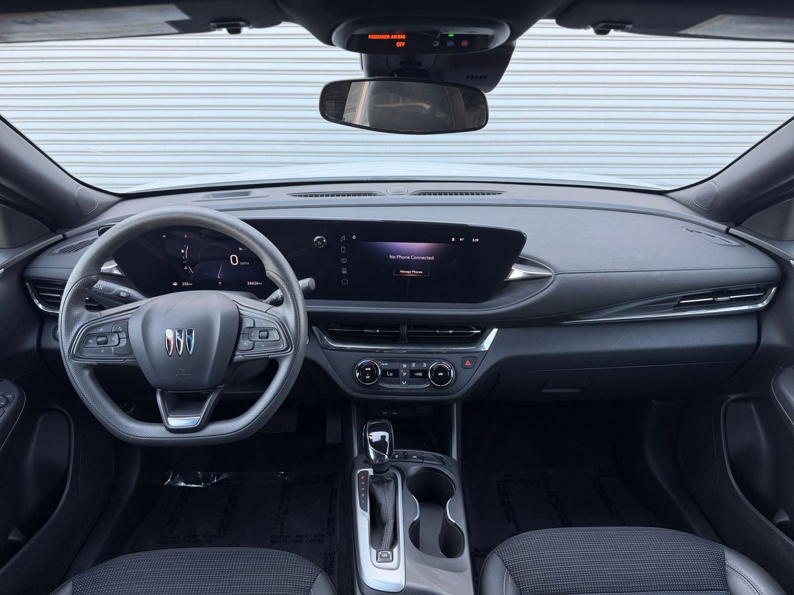 Used 2025 Buick Envista Preferred image 32