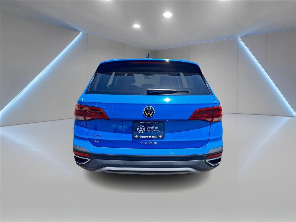 Used 2023 Volkswagen Taos SE w/ Panoramic Sunroof Package FWD image 5