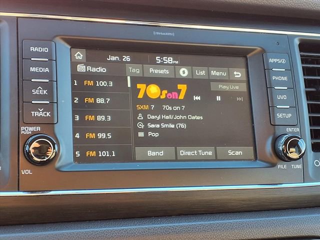 Used 2017 Kia Sedona LX w/ LX Essentials Premium Package image 16