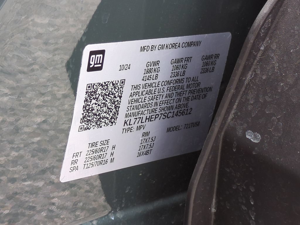 Used 2025 Chevrolet Trax LT w/ Driver Confidence Package FWD image 22