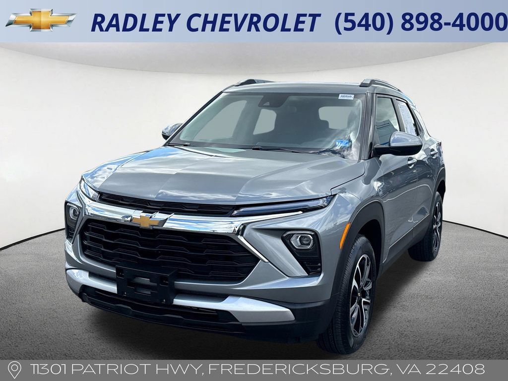 Certified 2025 Chevrolet TrailBlazer LT AWD/4WD image 1