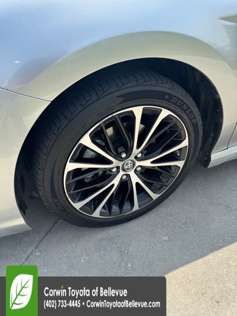 Used 2018 Toyota Camry SE w/ Audio Package FWD image 12