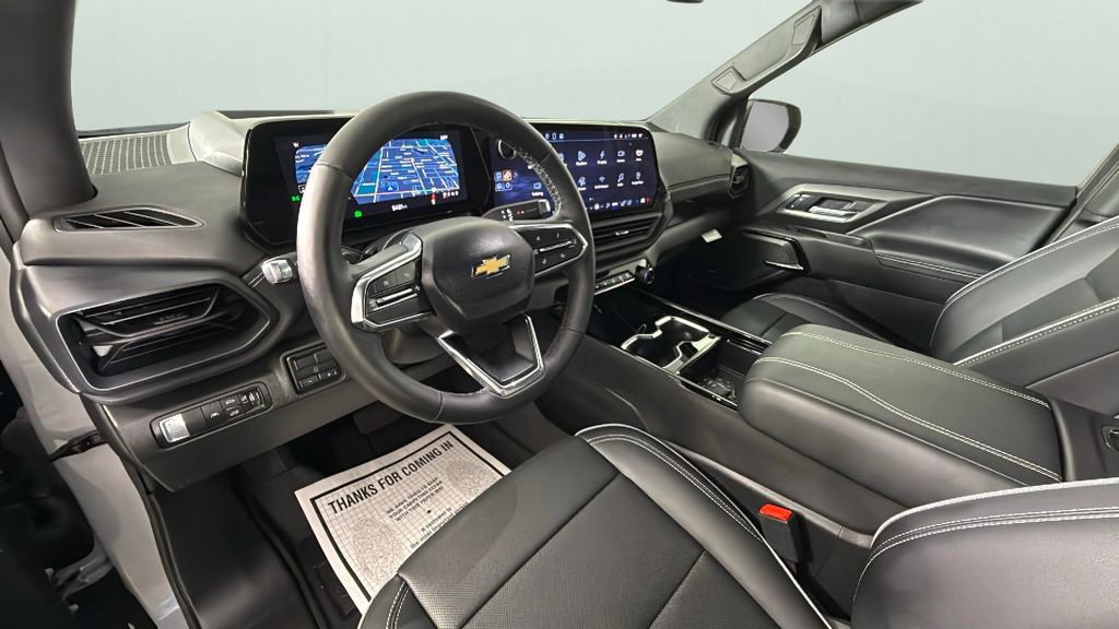 Certified 2025 Chevrolet Silverado EV LT image 18