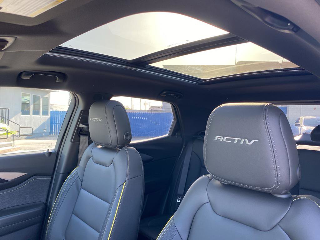 Used 2024 Chevrolet TrailBlazer ACTIV w/ Convenience Package image 38