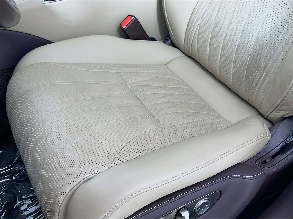 Used 2019 Lexus LS 500 image 22