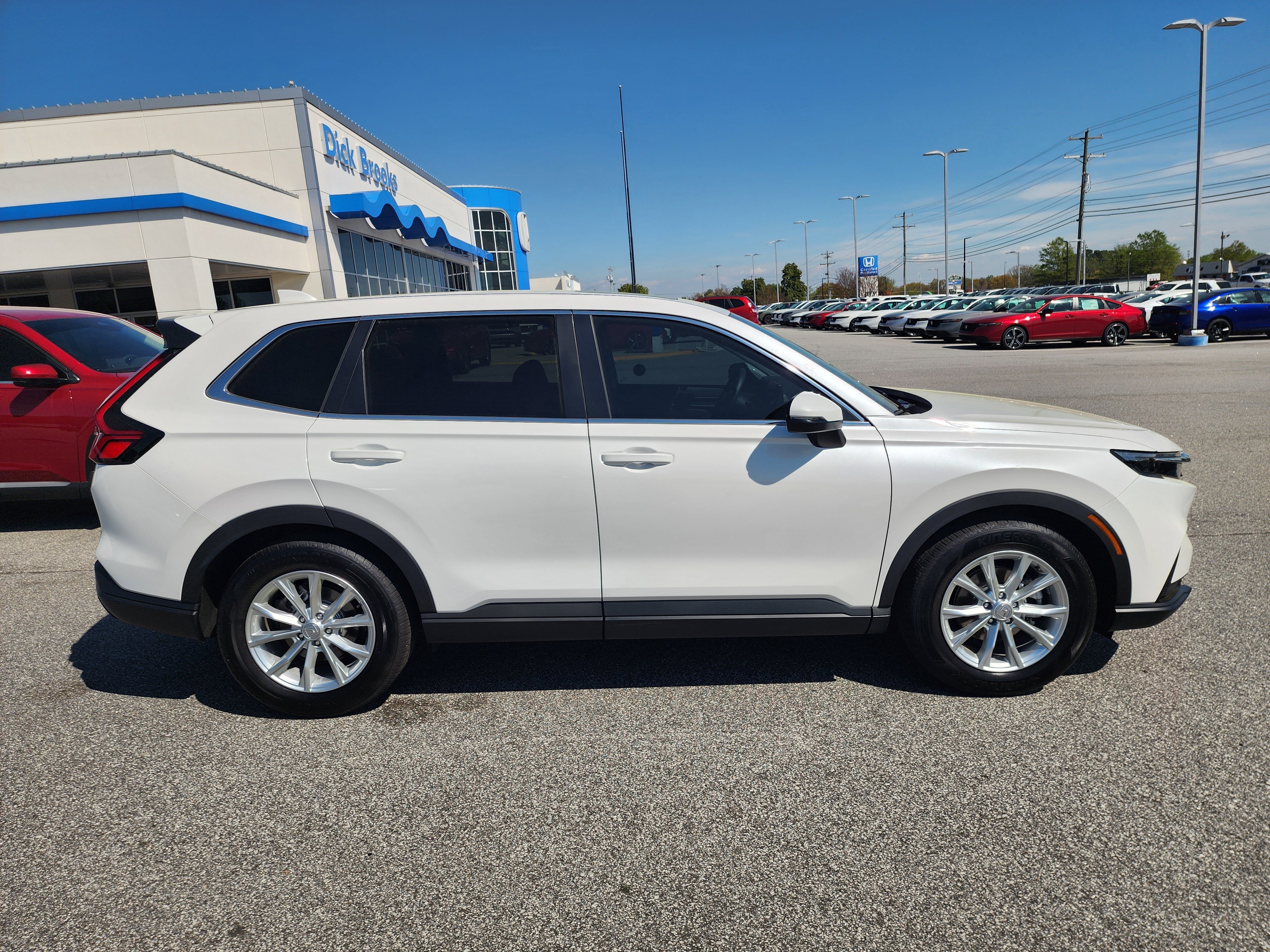 Certified 2025 Honda CR-V EX image 3