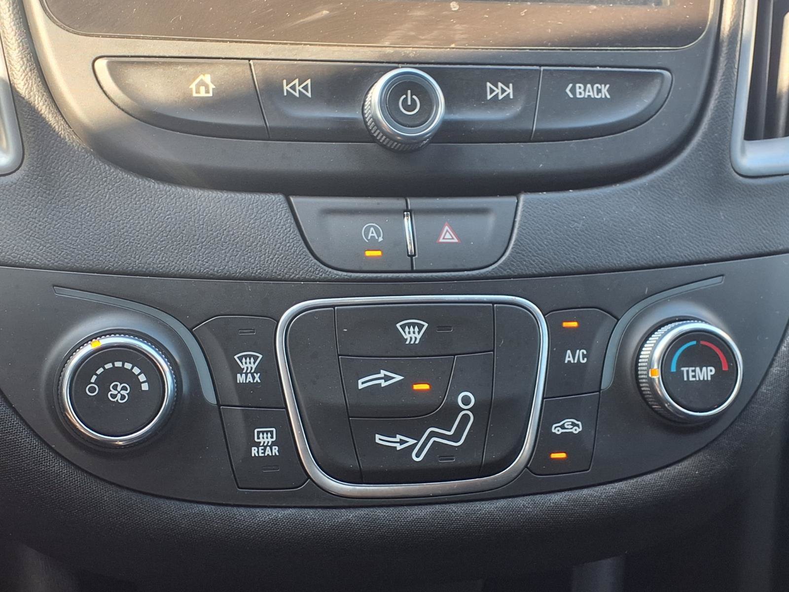 Used 2025 Chevrolet Malibu RS FWD image 5