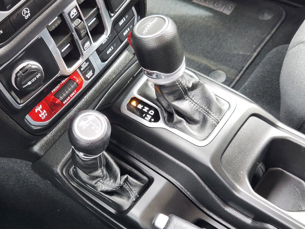 Certified 2024 Jeep Gladiator Rubicon image 21