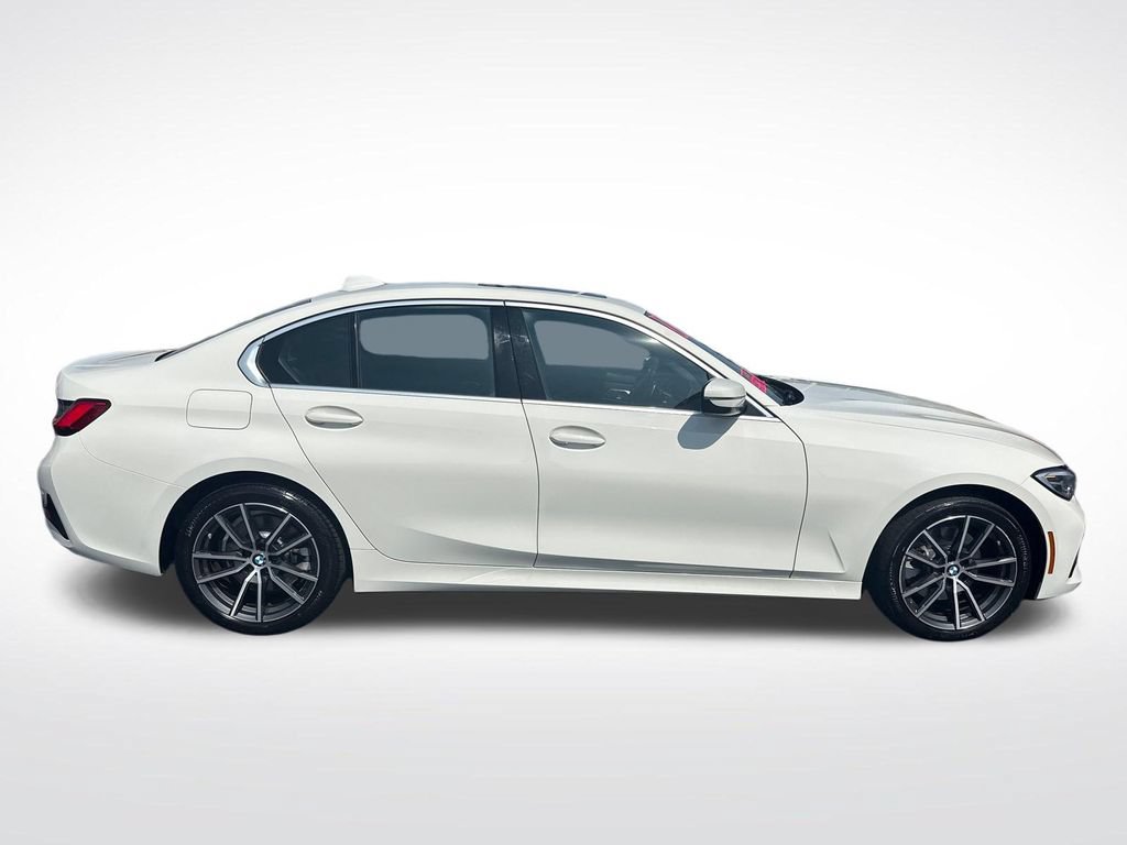 Used 2021 BMW 330i xDrive Sedan w/ Convenience Package AWD/4WD image 6