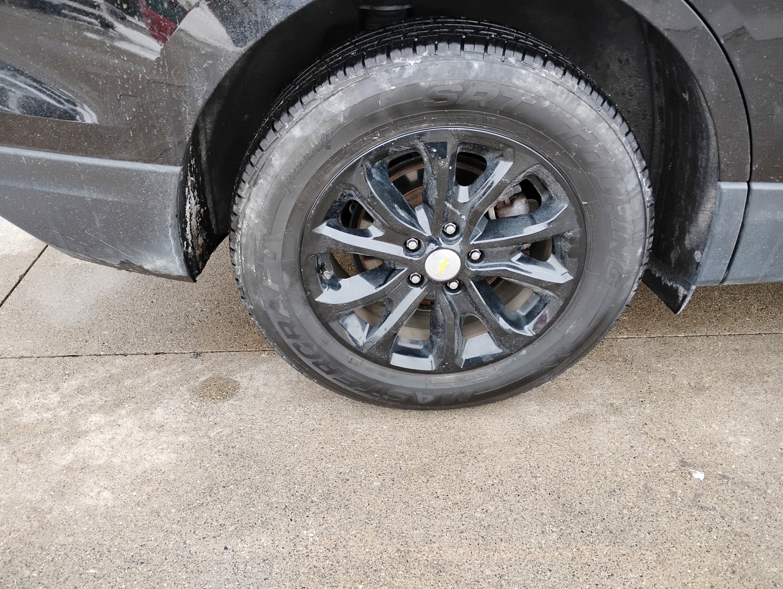 Used 2019 Chevrolet Equinox LS image 25