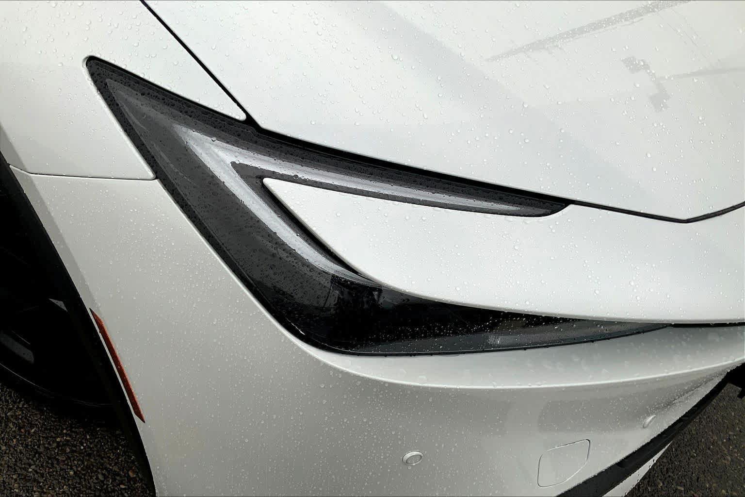 New 2026 Toyota Prius Plug-In Hybrid FWD image 13