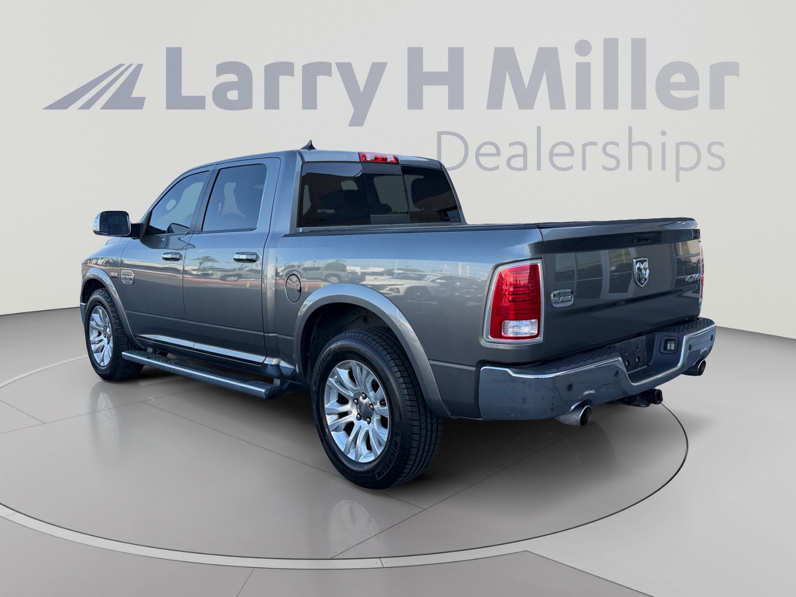 Used 2013 RAM 1500 Laramie Longhorn w/ Convenience Group AWD/4WD image 3