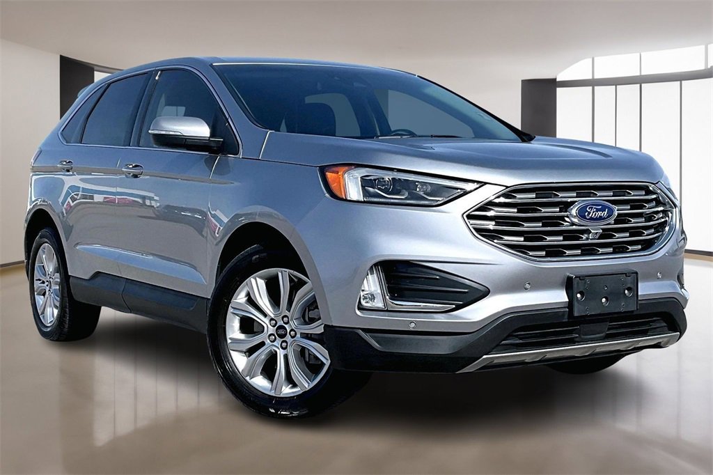 Used 2022 Ford Edge Titanium w/ Equipment Group 301A image 11