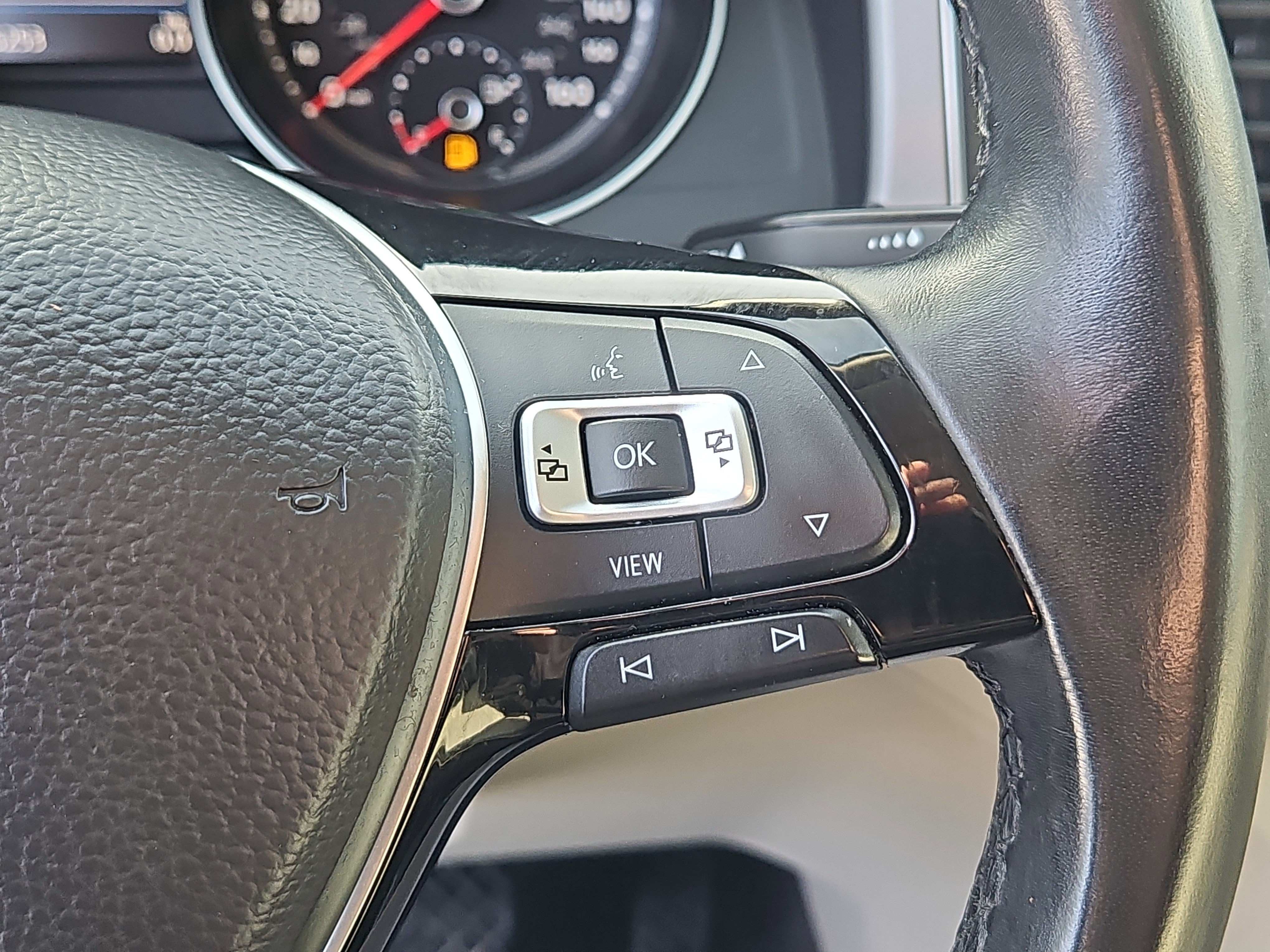 Used 2019 Volkswagen Atlas SE w/ Panoramic Sunroof Package image 19