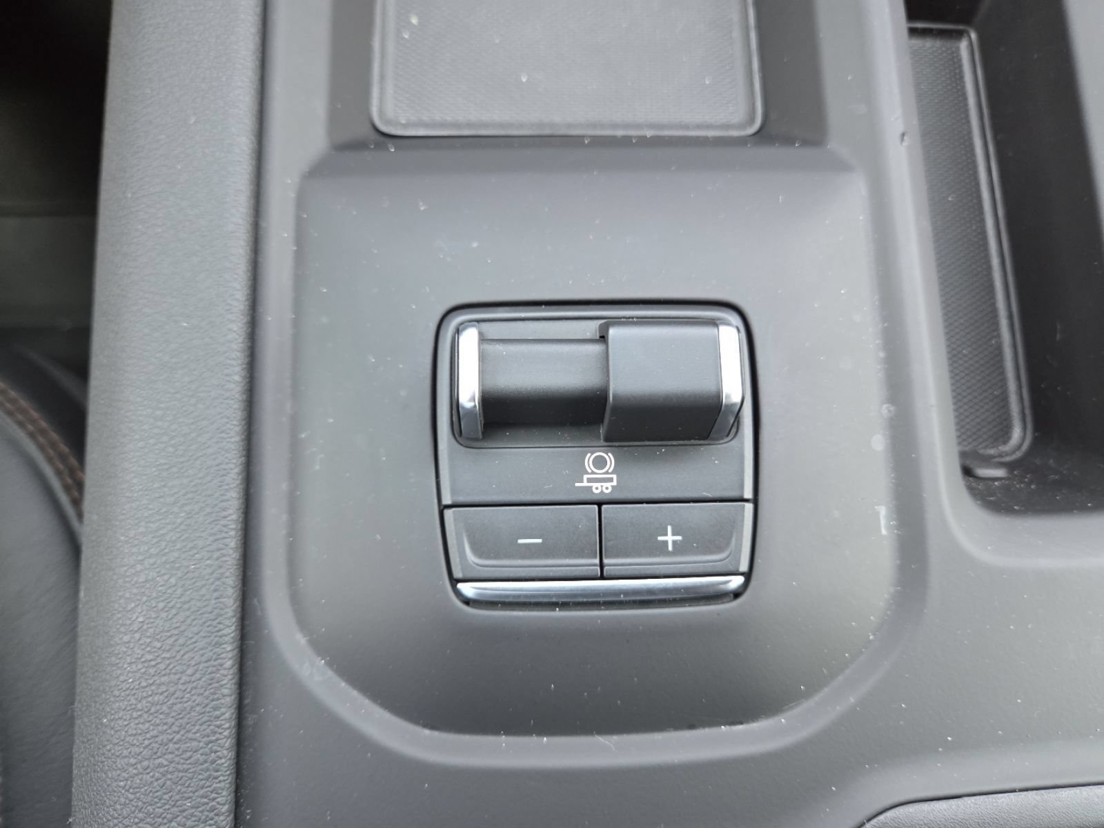 Used 2026 GMC Sierra 2500 AT4 w/ AT4 Premium Plus Package AWD/4WD image 10
