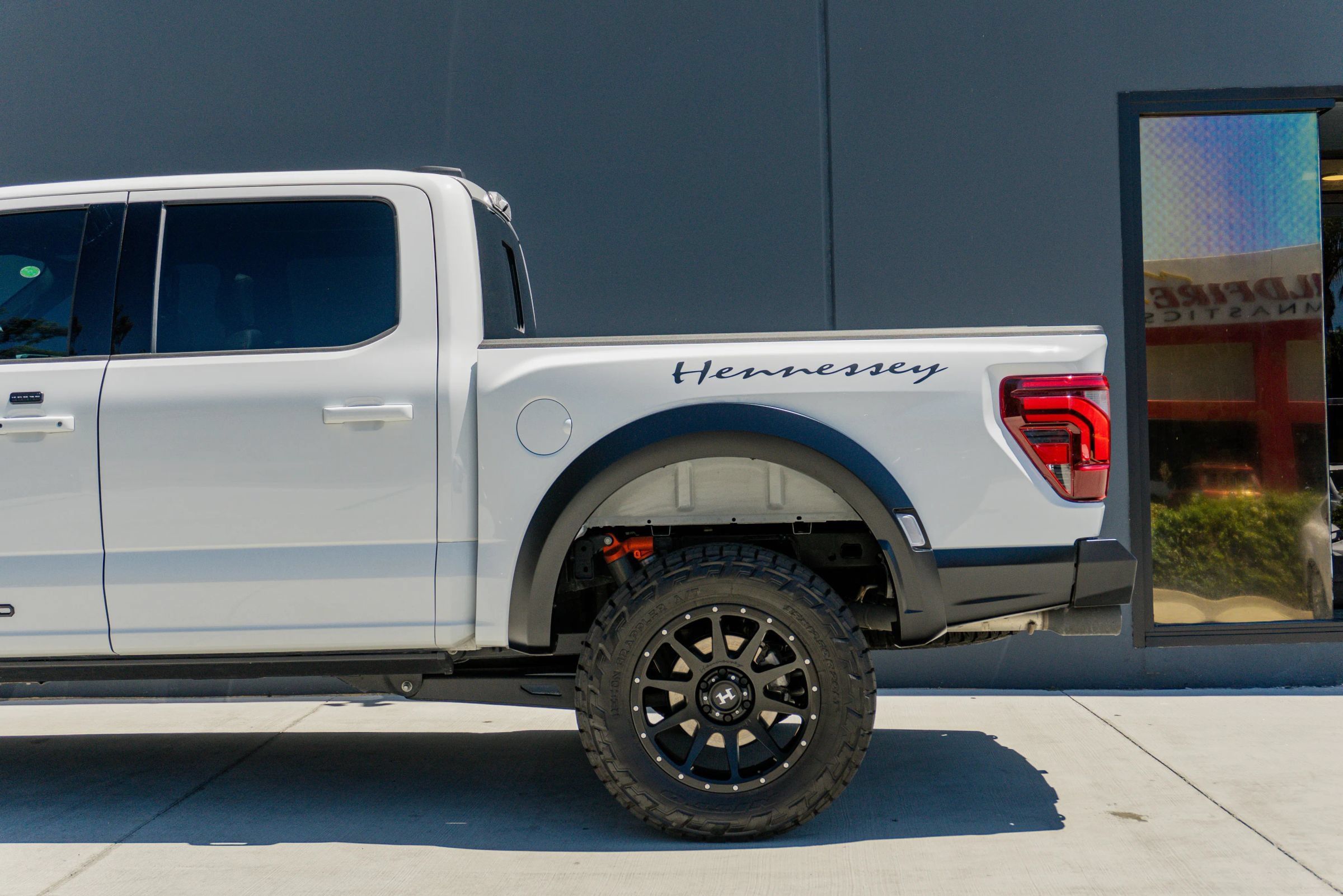 Used 2025 Ford F150 Raptor AWD/4WD image 21