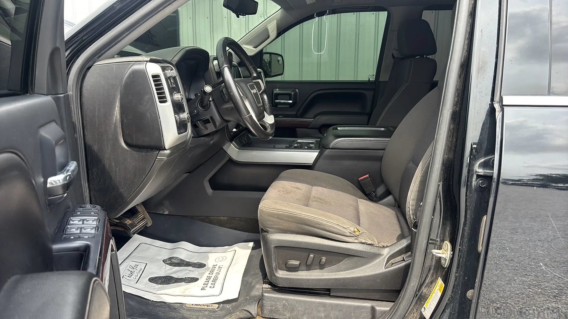 Used 2015 GMC Sierra 1500 SLE w/ SLE Value Package AWD/4WD image 17