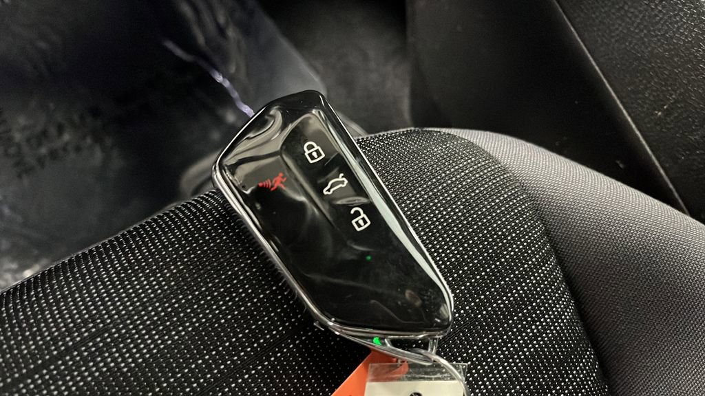 Used 2022 Volkswagen ID.4 Pro image 20