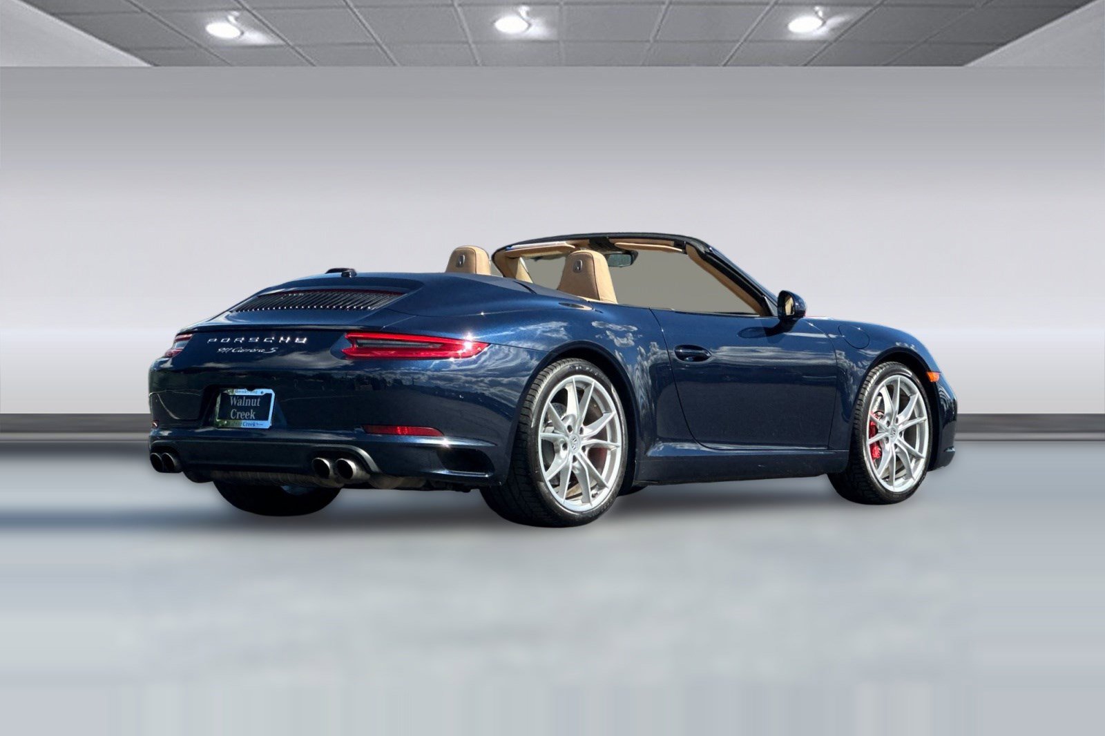 Used 2017 Porsche 911 Carrera S RWD image 8