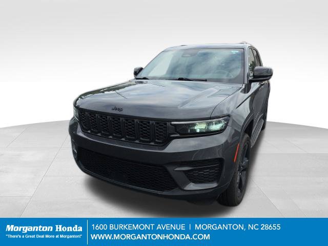 Used 2023 Jeep Grand Cherokee Altitude