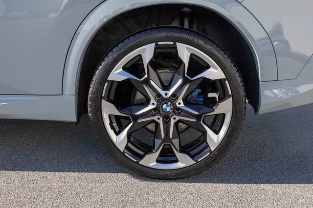 Certified 2025 BMW X2 xDrive28i w/ Premium Package image 6