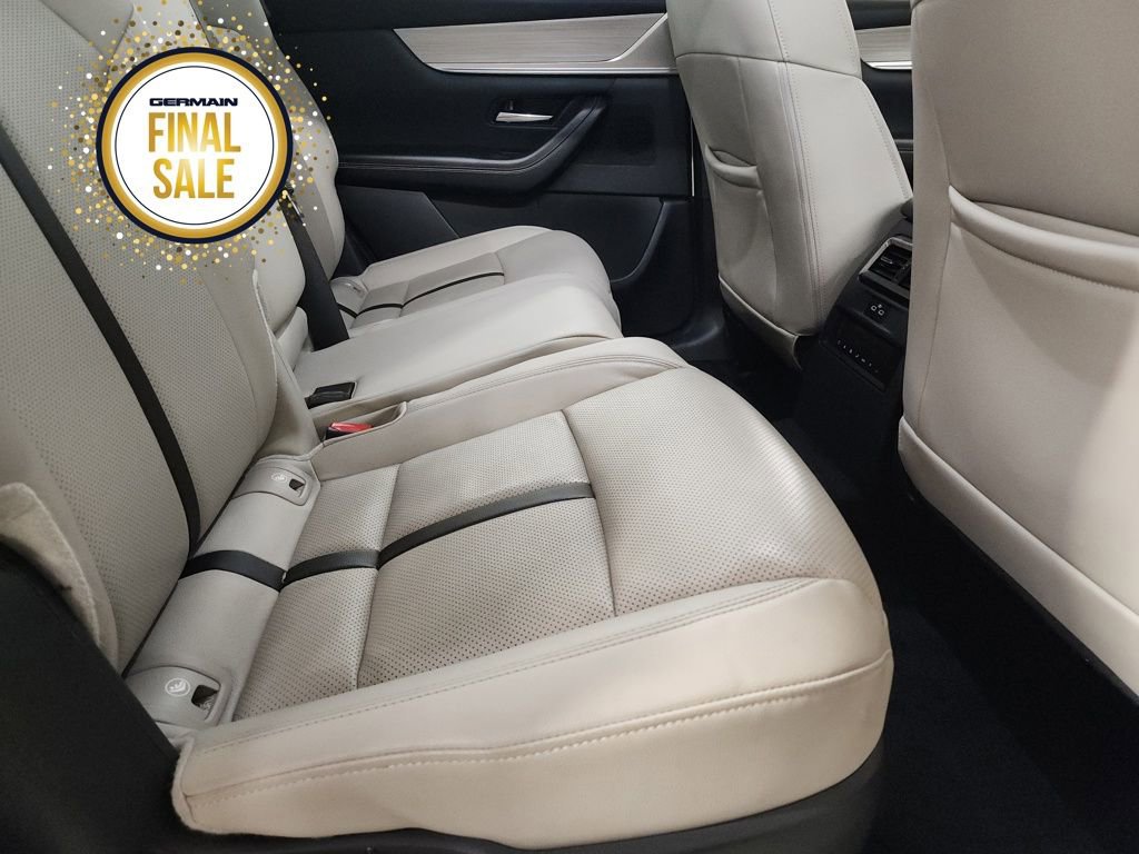 Certified 2024 MAZDA CX-90 Plug-In Hybrid w/ Preferred image 18