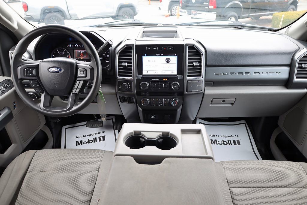 Used 2017 Ford F250 XLT w/ XLT Premium Package AWD/4WD image 18