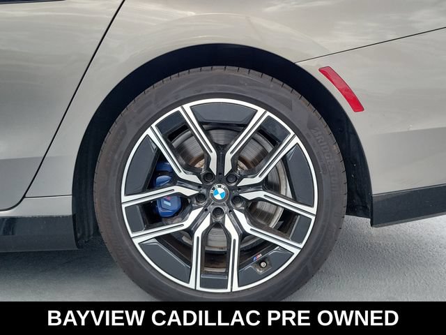Used 2023 BMW 740i RWD image 15