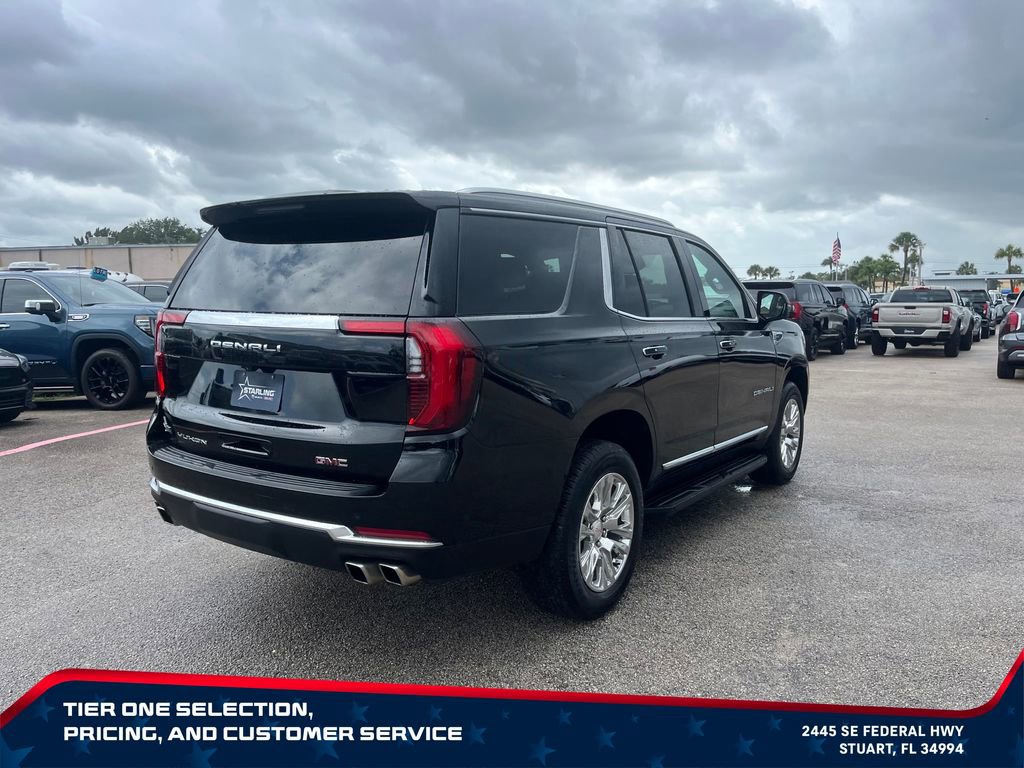 Used 2025 GMC Yukon Denali AWD/4WD image 5