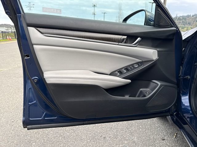 Used 2020 Honda Accord EX image 16