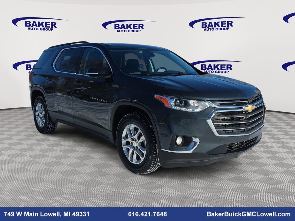 Used 2020 Chevrolet Traverse LT w/ Driver Confidence II Package image 3