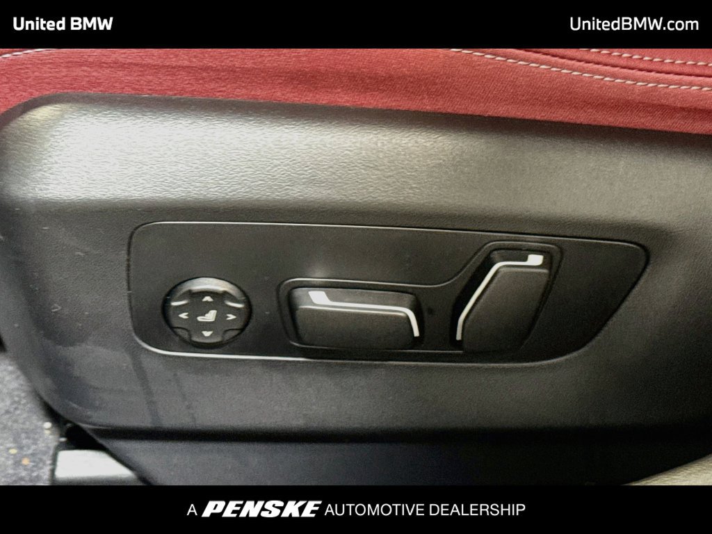 Certified 2027 BMW 540i xDrive AWD/4WD image 11