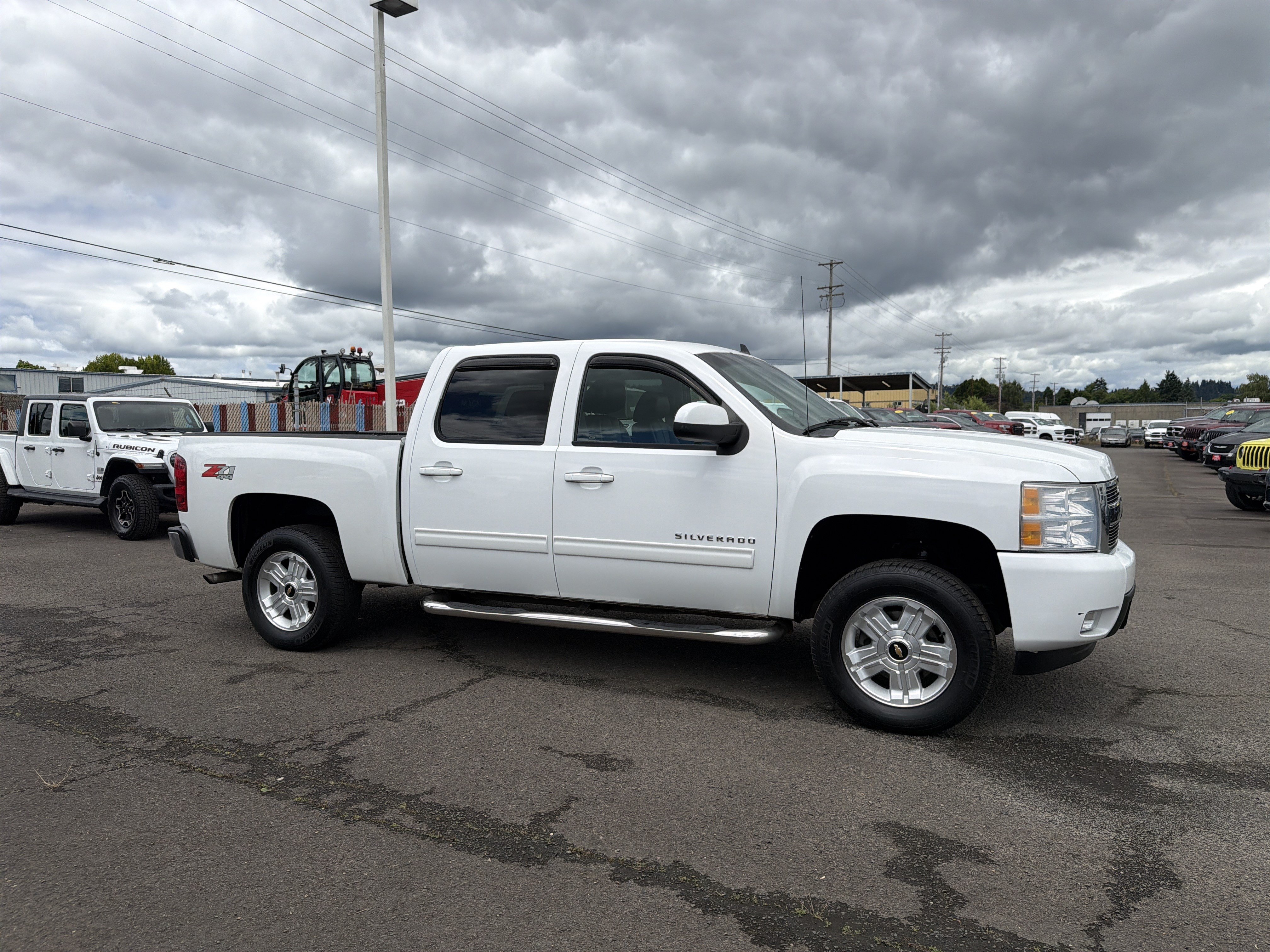 Used 2011 Chevrolet Silverado 1500 LTZ w/ LTZ Plus Package AWD/4WD image 6