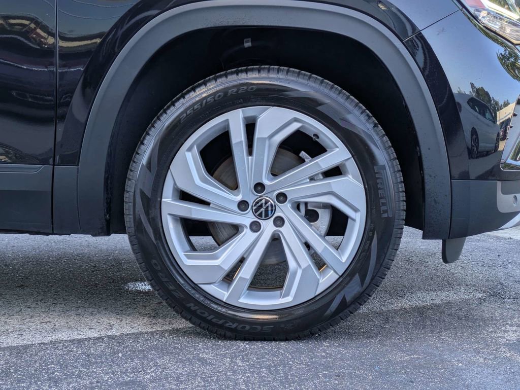 Used 2023 Volkswagen Atlas SE image 11